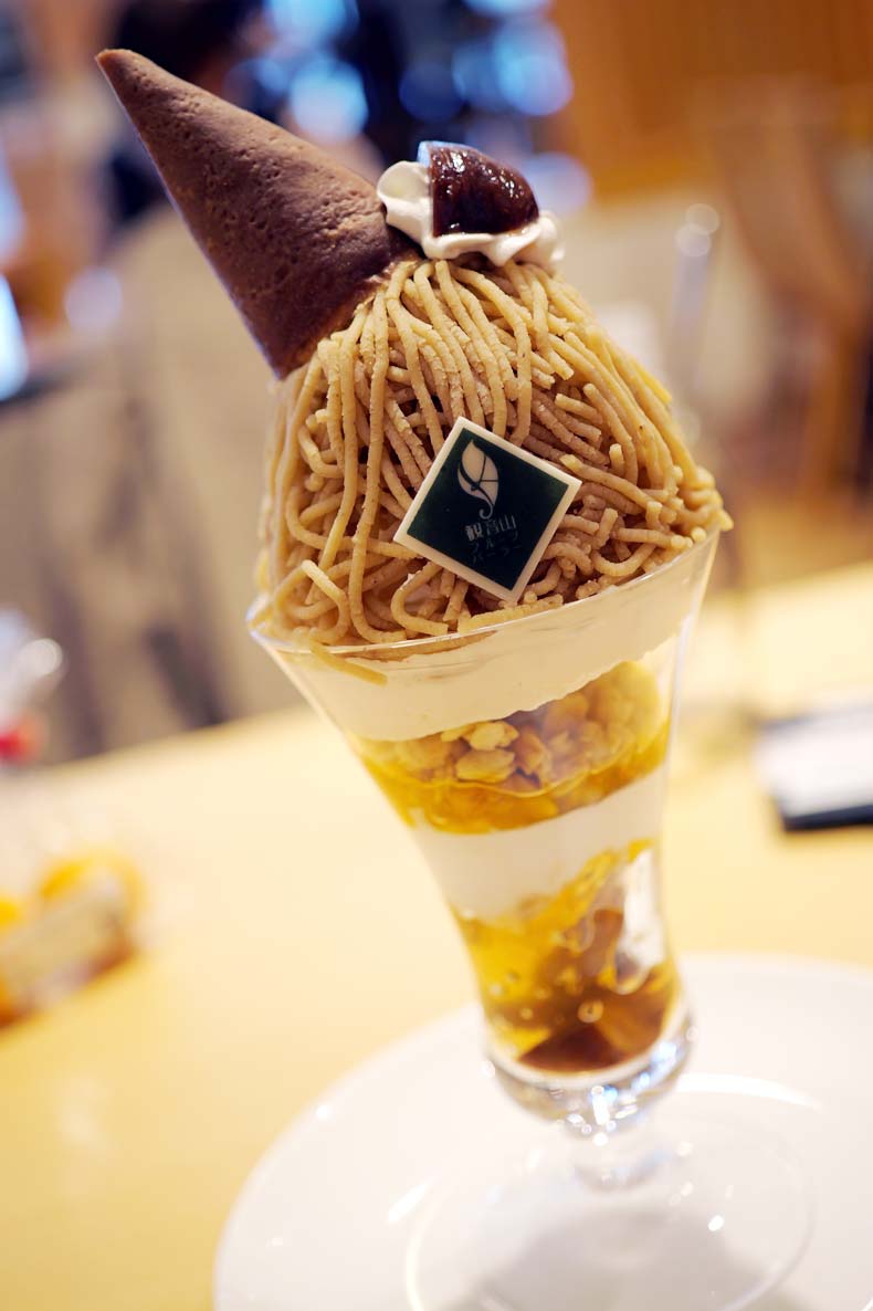 観音山フルーツパーラー銀座・和栗モンブランパフェ