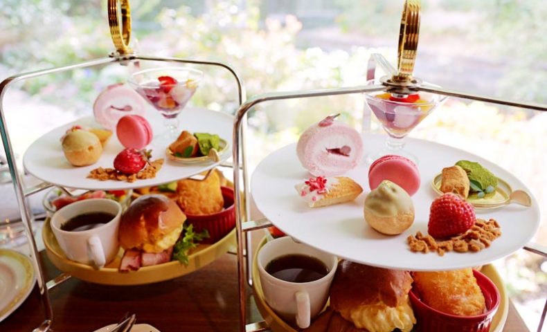 アフタヌーンティー2人分の写真